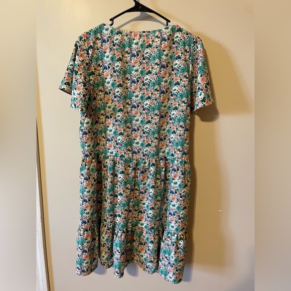 JODIFL Floral Teal/Pink Short Flutter Sleeve Dress Button Front Tiered Small - Picture 4 of 11